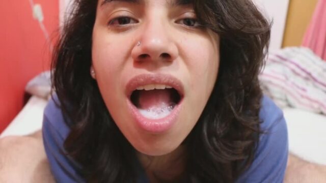 Cute Indian Babe Blowjob